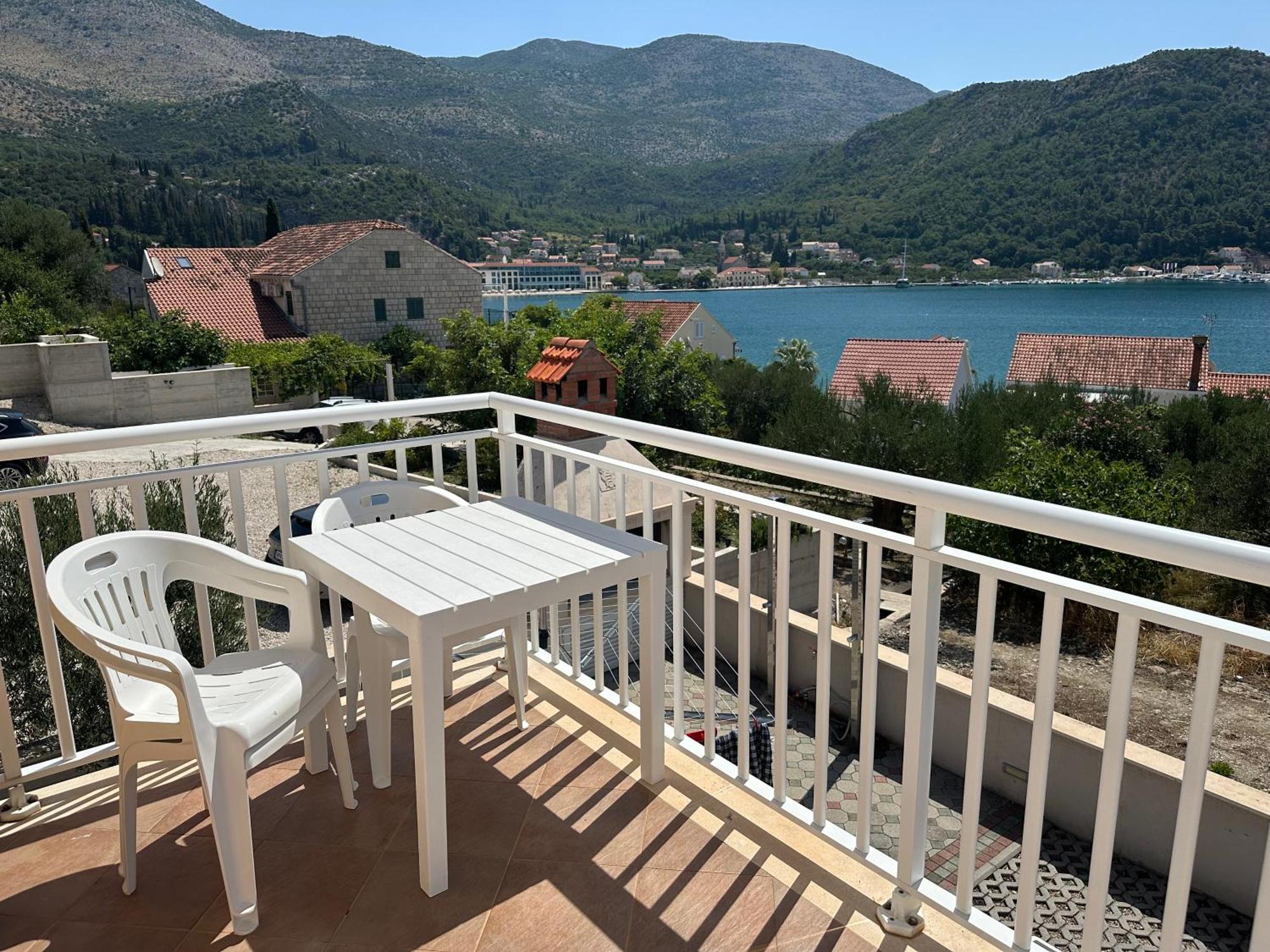 Apartments Villa Eva Slano Buitenkant foto