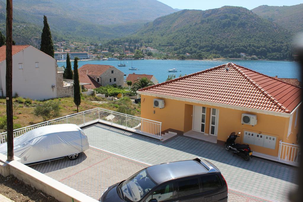 Apartments Villa Eva Slano Buitenkant foto